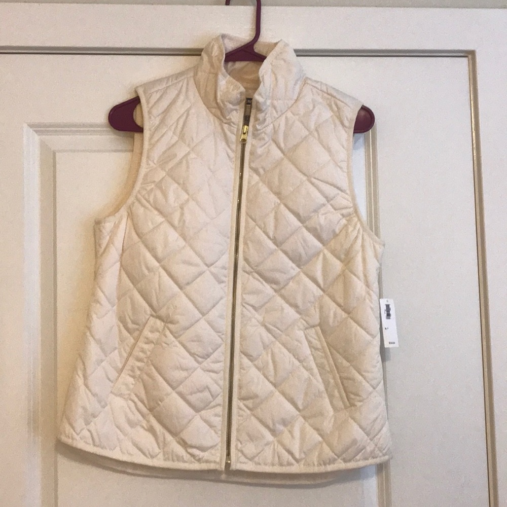 Cream quilted vest NWT